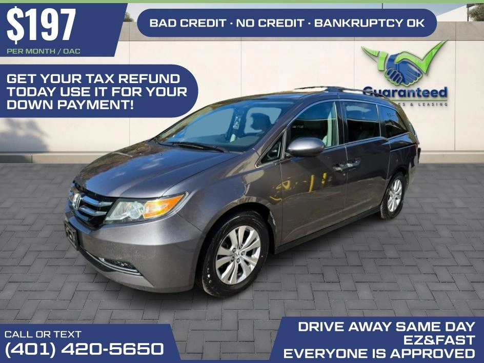 2016 Honda Odyssey SE's photo